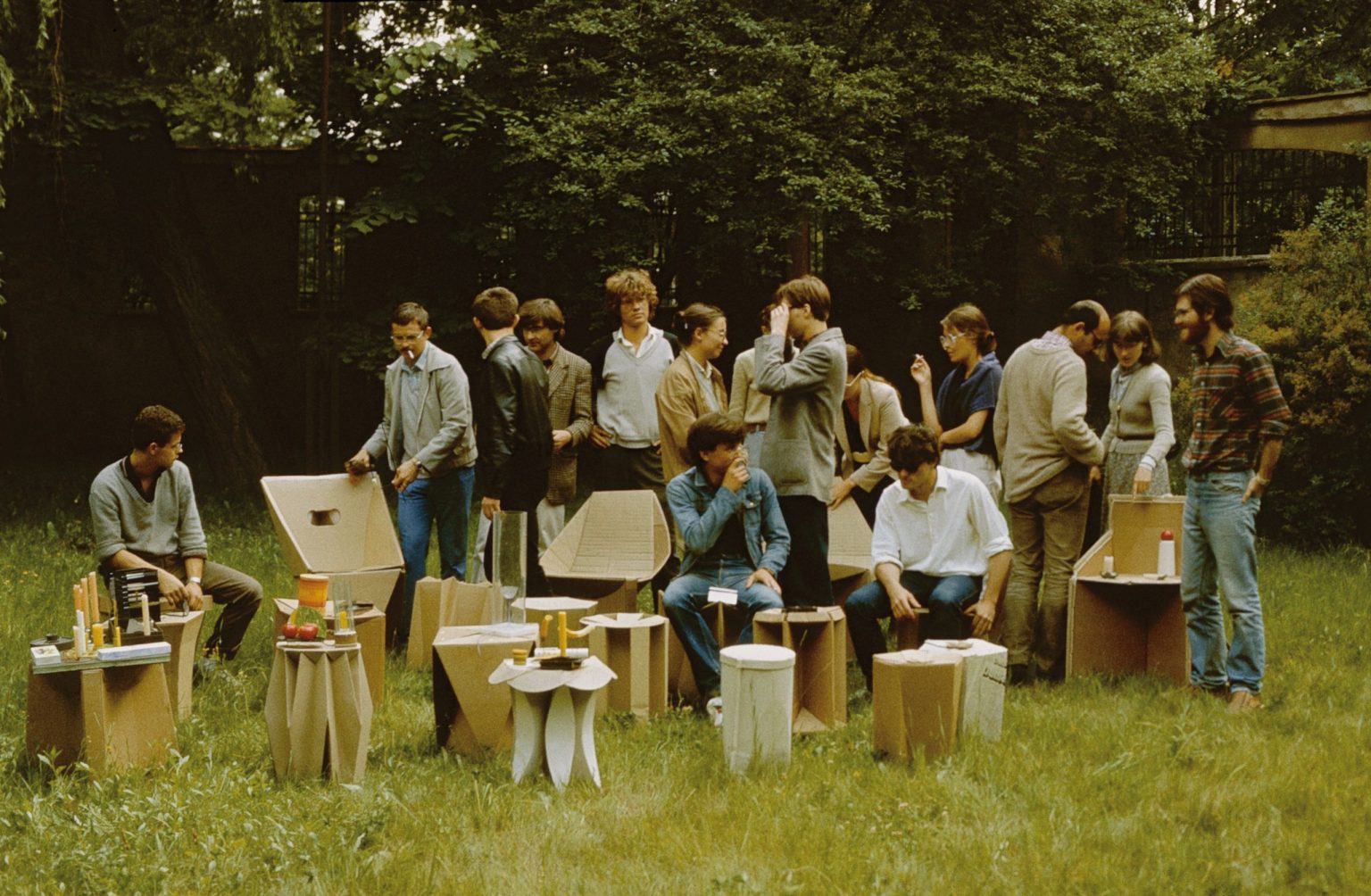 1982. Przegląd pierwszego roku (druga od prawej Anna Kotyńska), fot. Tomasz Januszewski