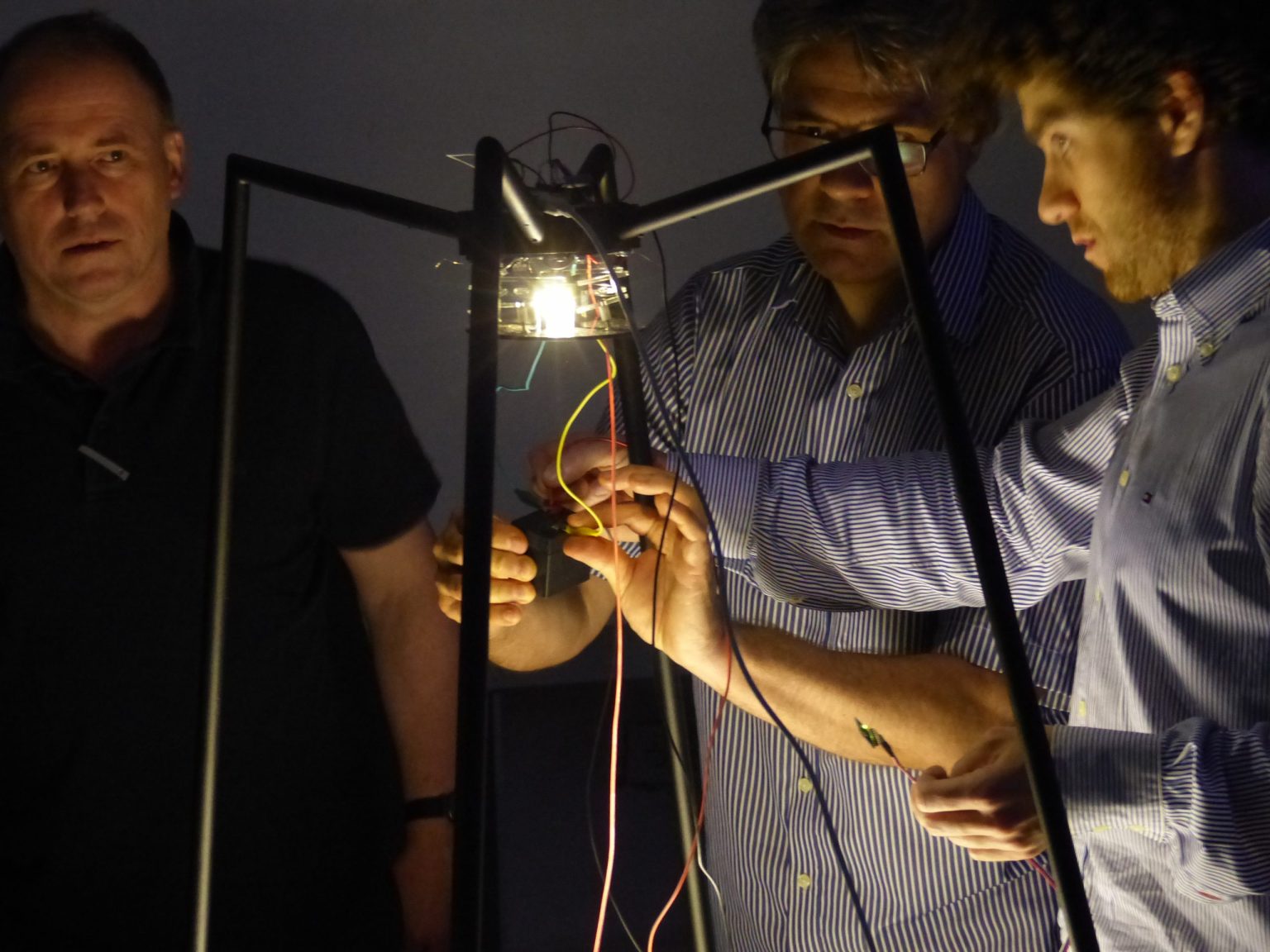 maj 2014. Obrony dyplomów, Michał Stefanowski, Grzegorz Niwiński, Jan Libin-Libera (dyplom licencjacki: Flexinol), fot. Jerzy Szaniawski