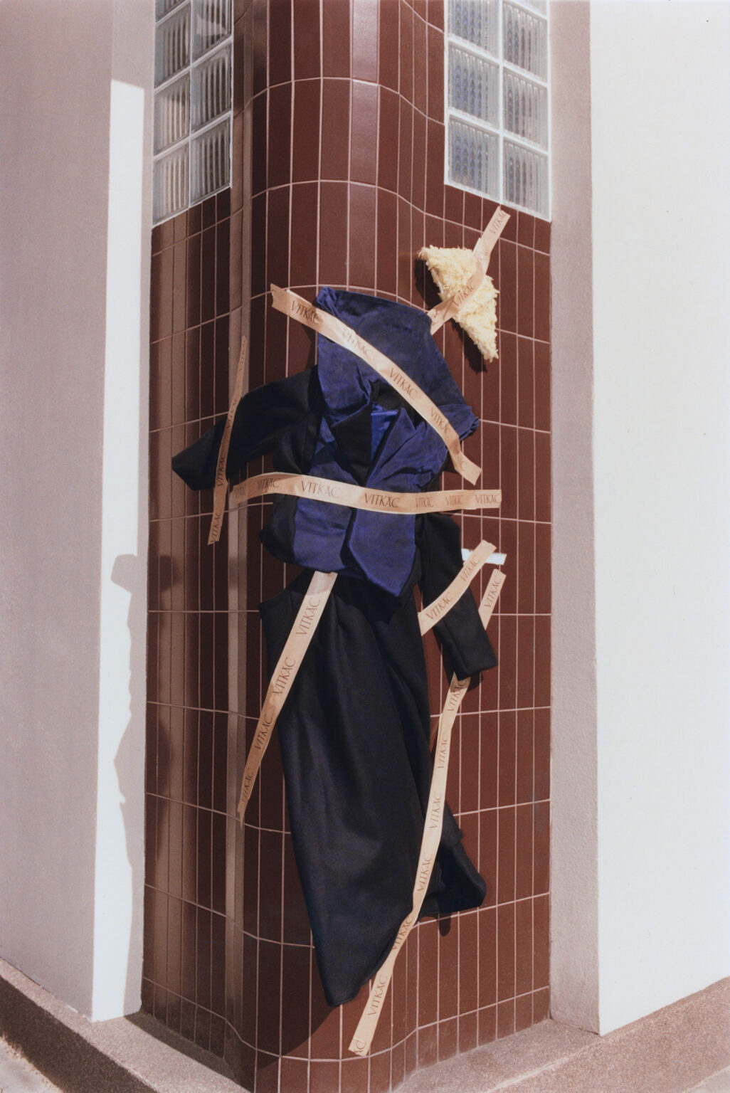 Materiały promocyjne VITKAC; projekt Poli Wiślicz.