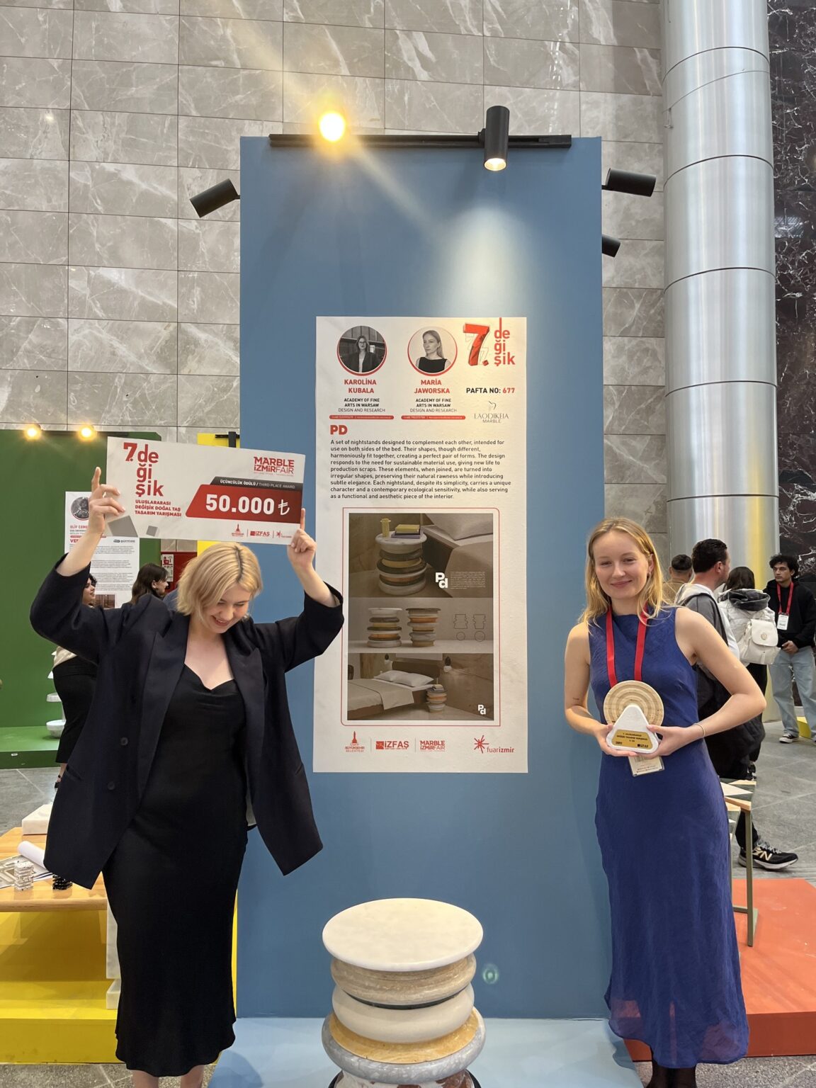 Maria Jaworska i Karolina Kubala na targach Izmir Marble Fair