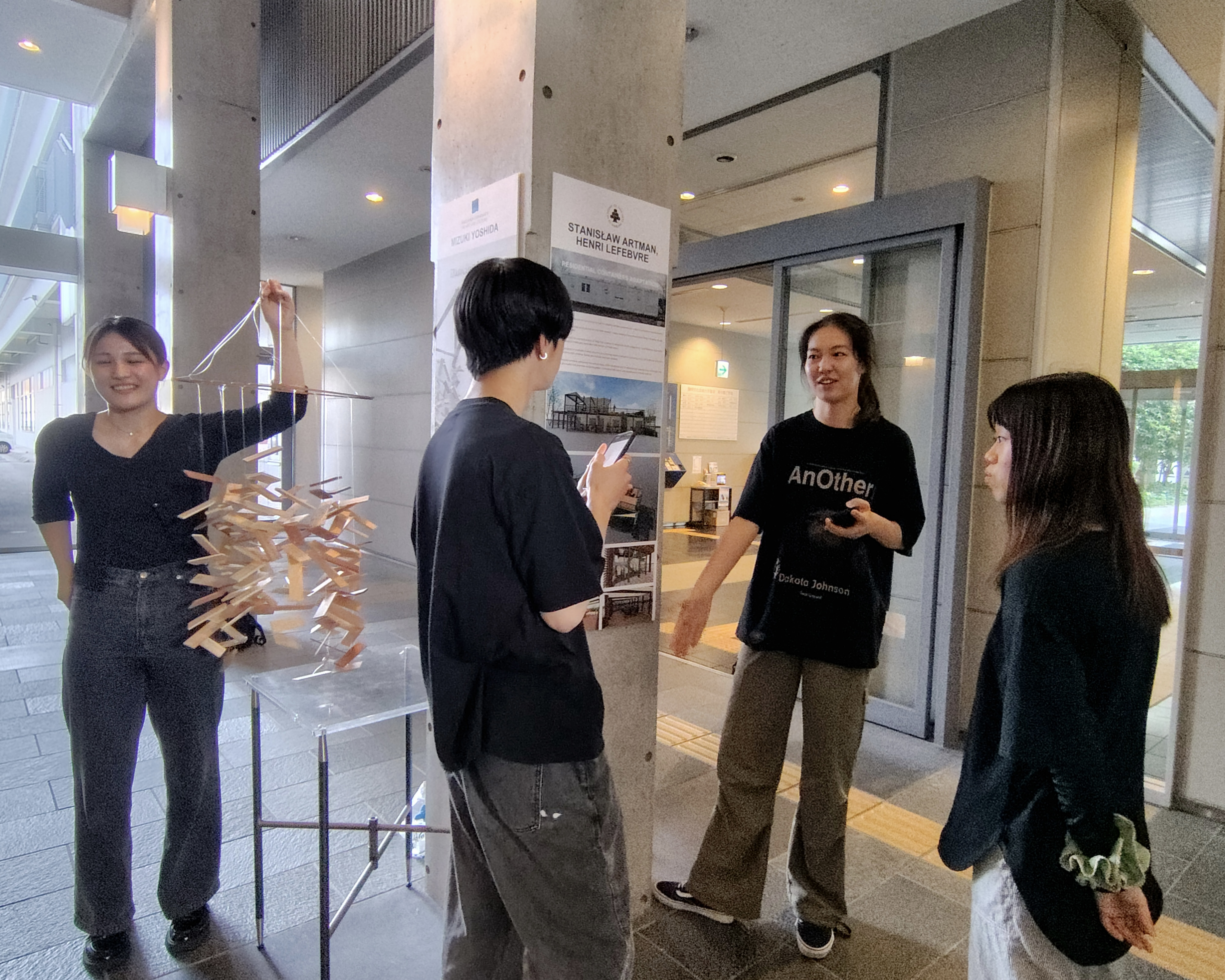 Wspólna wystawa studentek i studentów Wydziału Wzornictwa ASP w Warszawie i Shizuoka University of Art and Culture (SUAC) w Hamamatsu