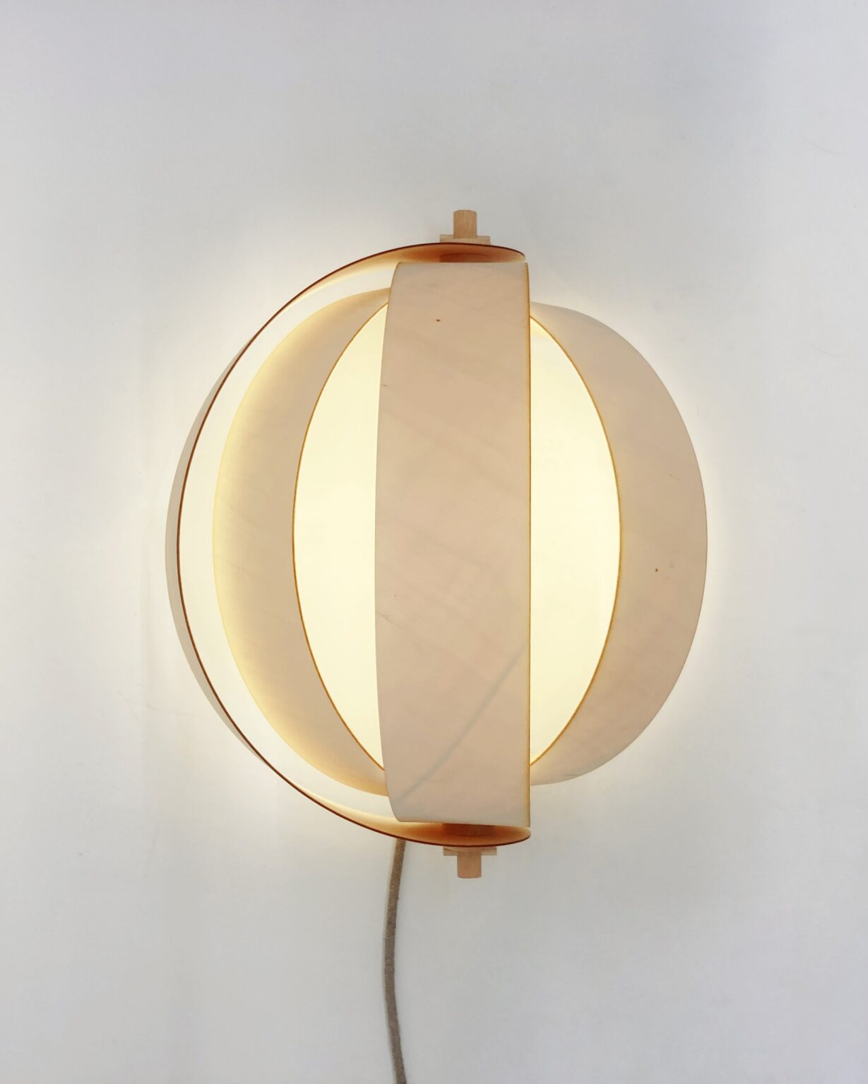 Ryszard Lasota, lampa Obieg, 2024