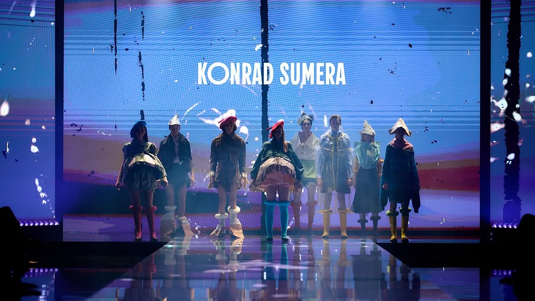 Pokaz kolekcji dyplomowej Konrada Sumery na gali konkursu Złota Nitka 2025