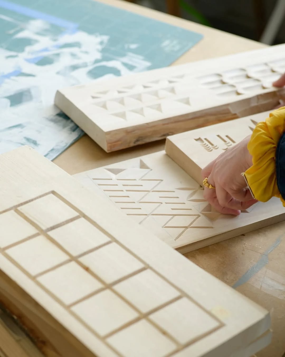 Materiały prasowe do wystawy „Zapis czekania” w Pawilonie Polskim na London Design Biennale 2025, fot. Kuba Celej / Instytut Adama Mickiewicza