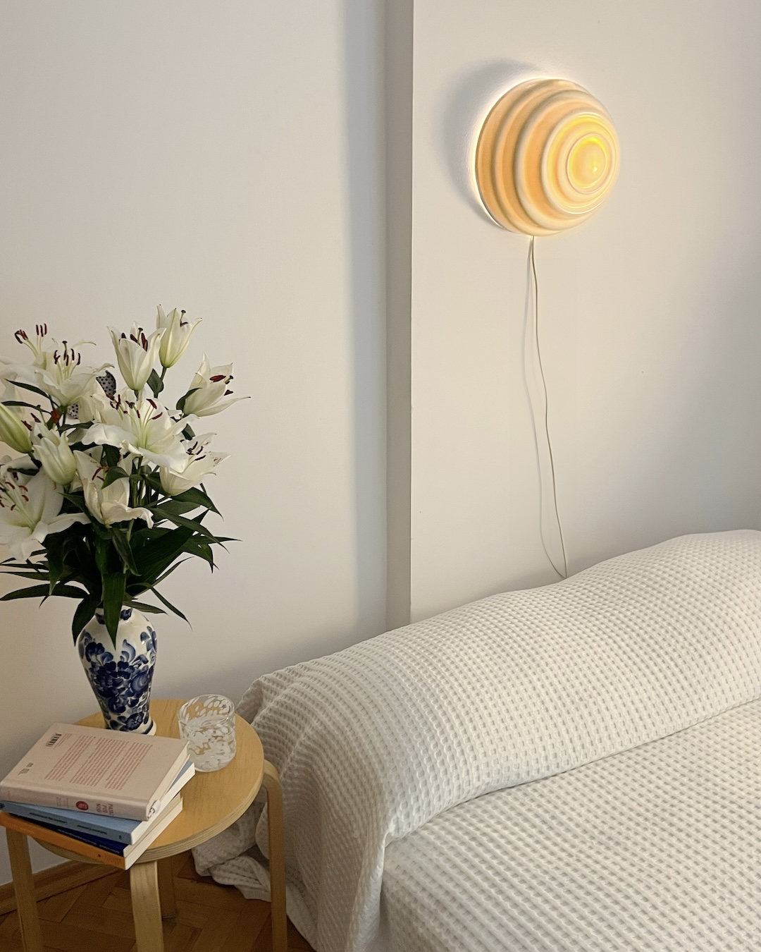 Maria Jaworska, lampa kinkietowa